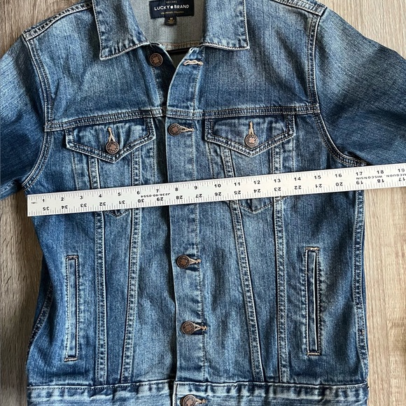 Lucky Brand Tomboy Trucker Distressed Blue Denim Jean Jacket  Cabincore Size Med - Picture 6 of 7
